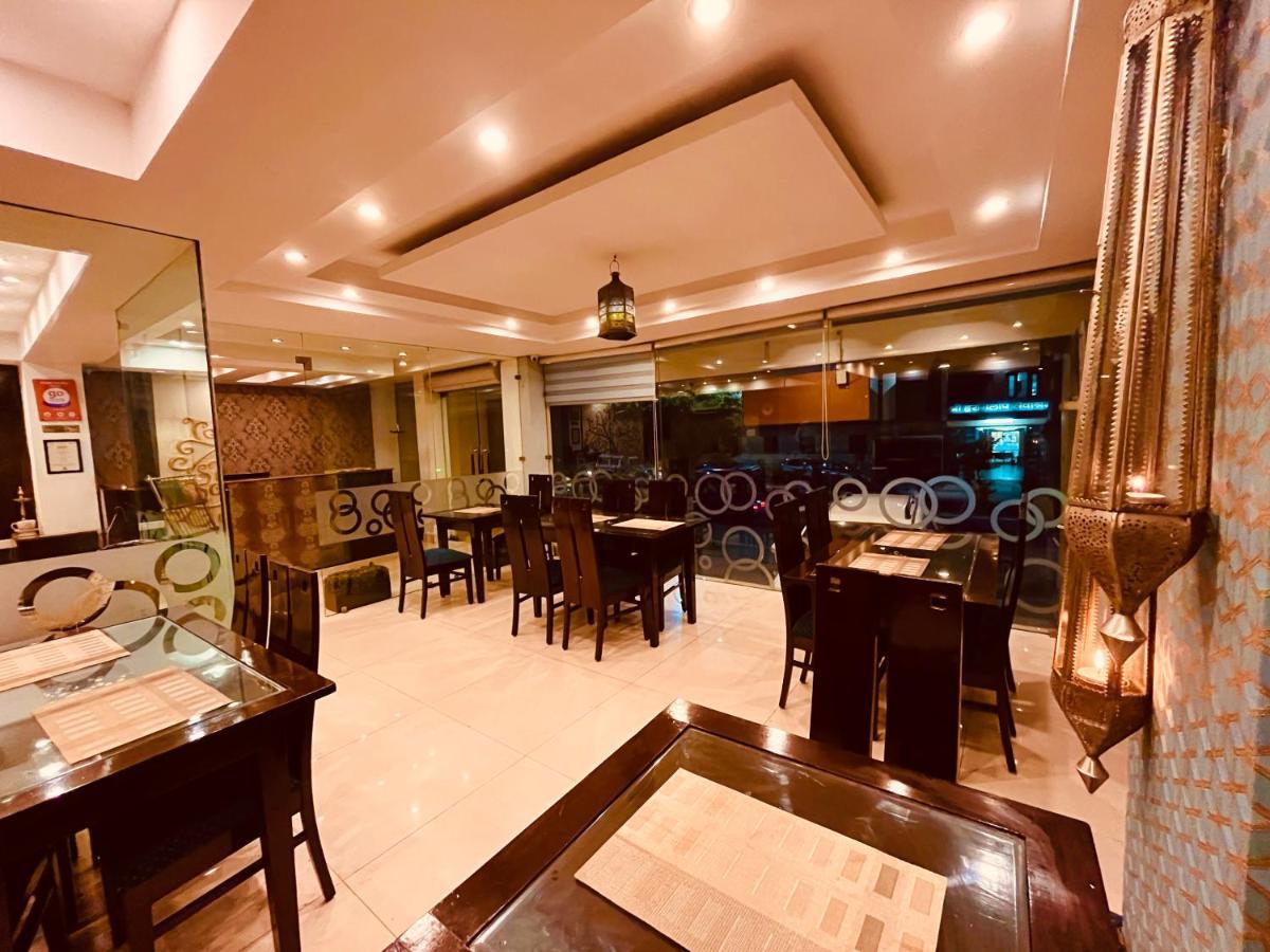 Hotel Reo Twist, Haridwar Bagian luar foto