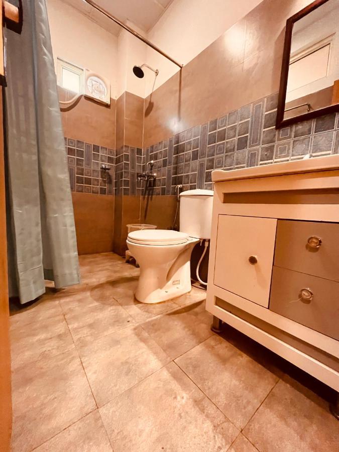 Hotel Reo Twist, Haridwar Bagian luar foto