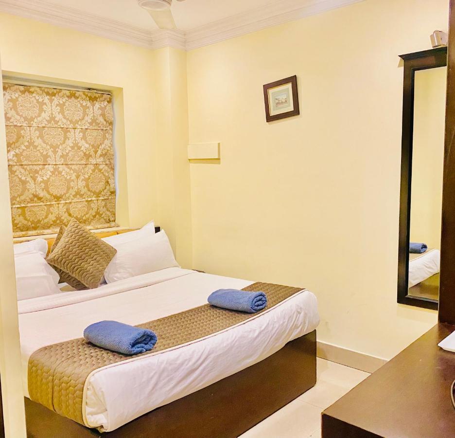 Hotel Reo Twist, Haridwar Bagian luar foto